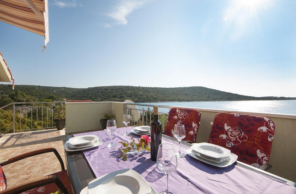 Guest House Loranum Sevid Δωμάτιο φωτογραφία