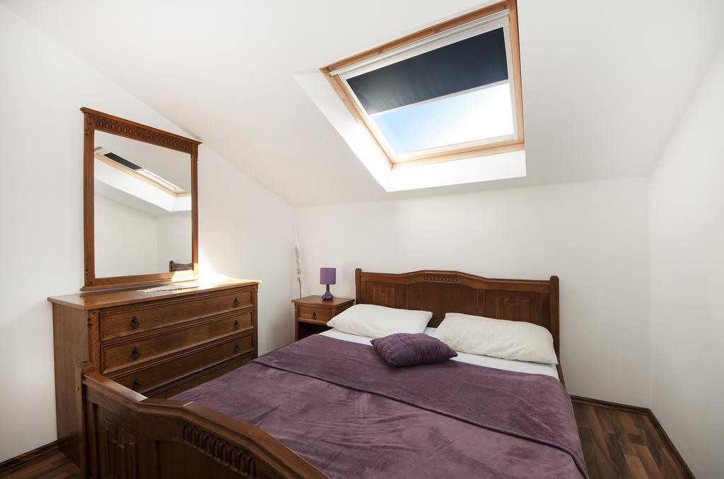 Guest House Loranum Sevid Δωμάτιο φωτογραφία