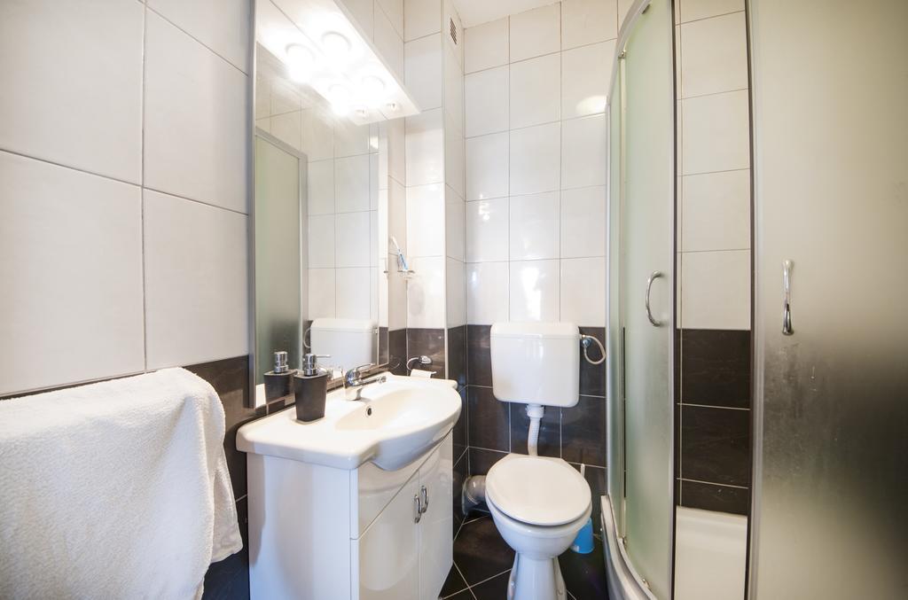 Guest House Loranum Sevid Δωμάτιο φωτογραφία